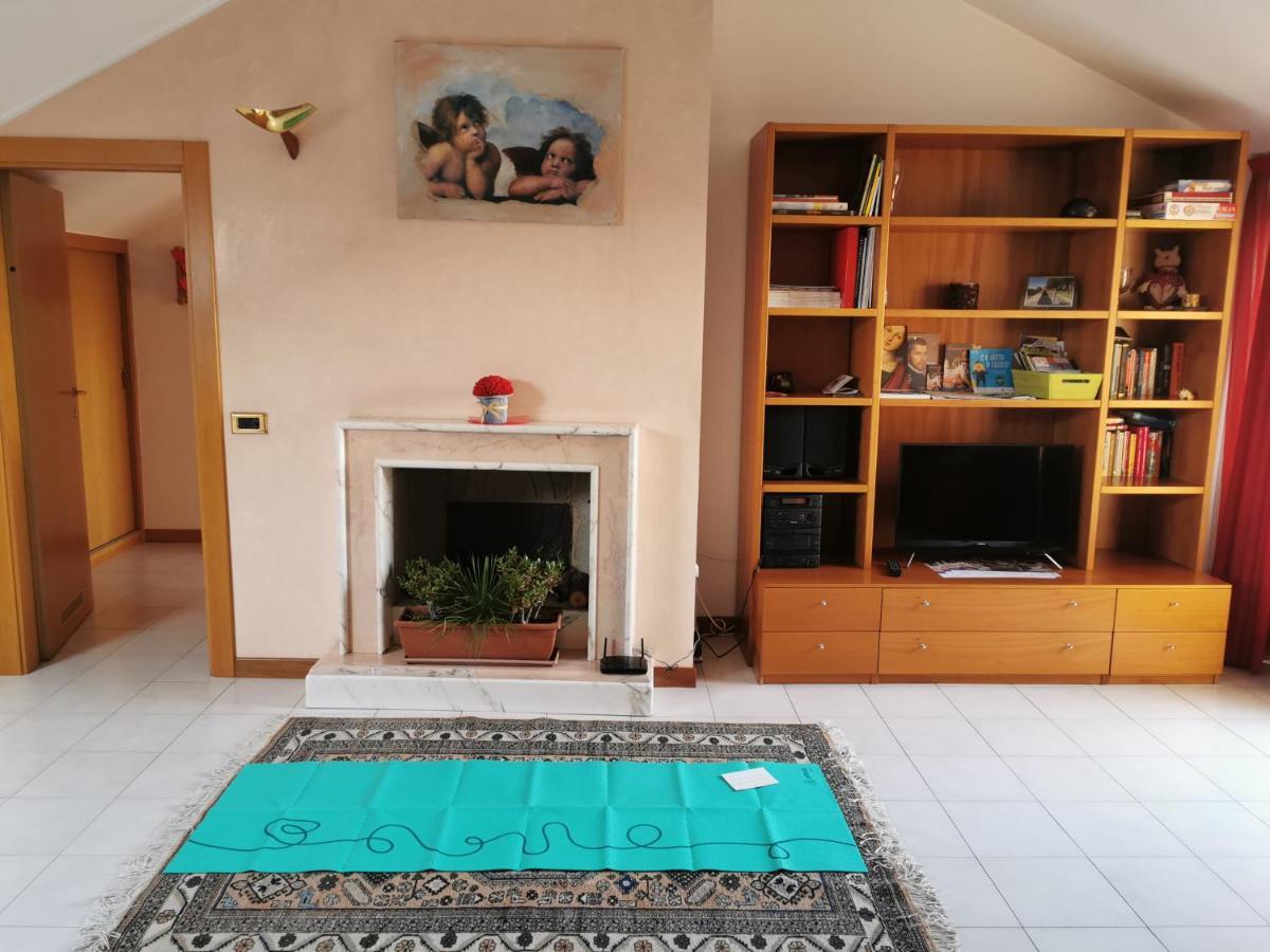 Casa Vacanze Margarita แบร์กาโม ภายนอก รูปภาพ